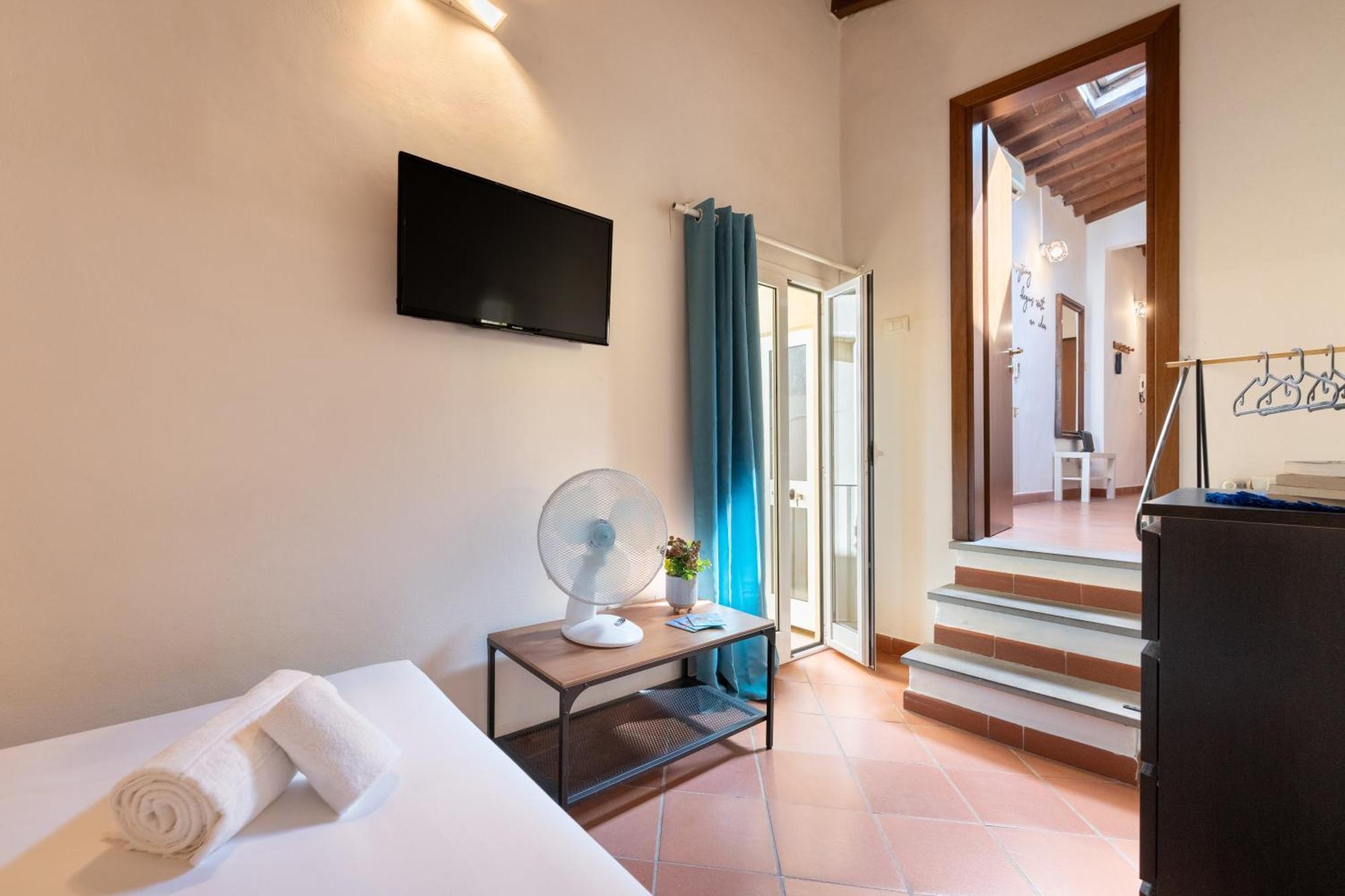 Senese 38 - Keys Of Italy Apartman Firenze Kültér fotó